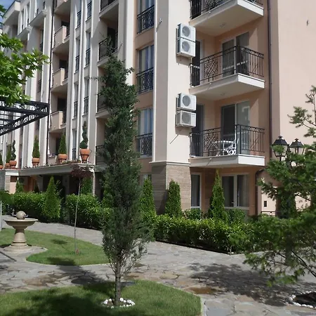 Sun & Sea Apartman *